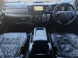 トヨタ ハイエースバン(2枚目)