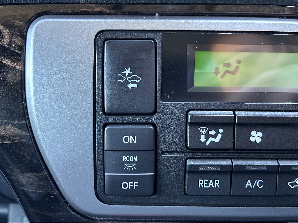 トヨタセーフティセンス付き！