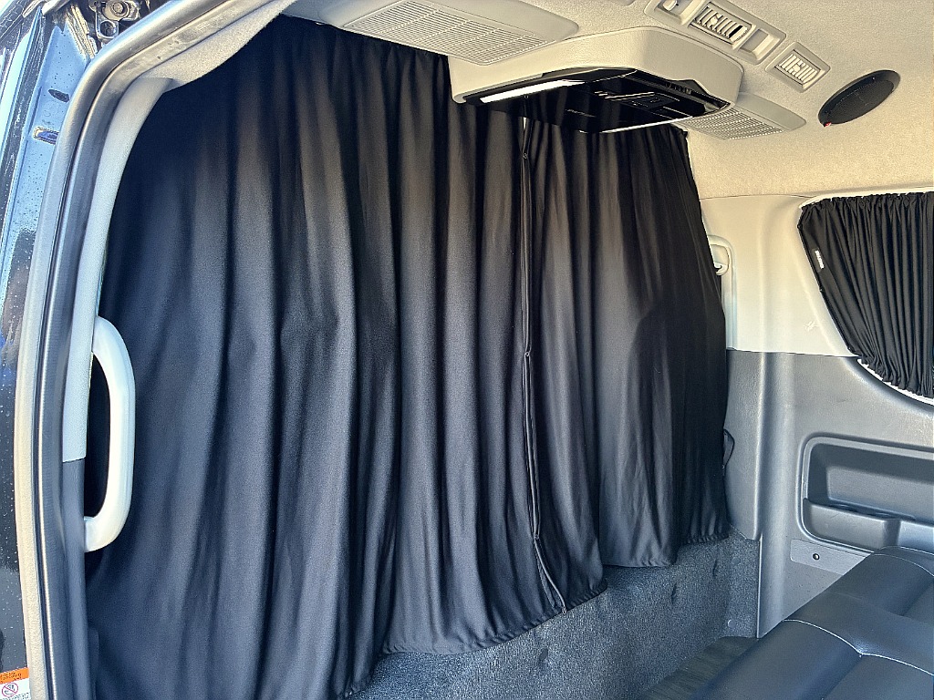 センターカーテン！