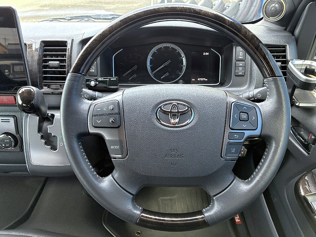 トヨタ ハイエースバン(21枚目)