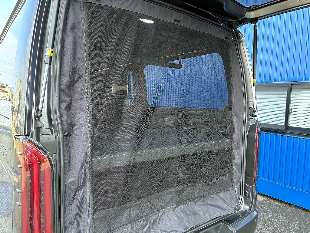 トヨタ ハイエースバン(29枚目)