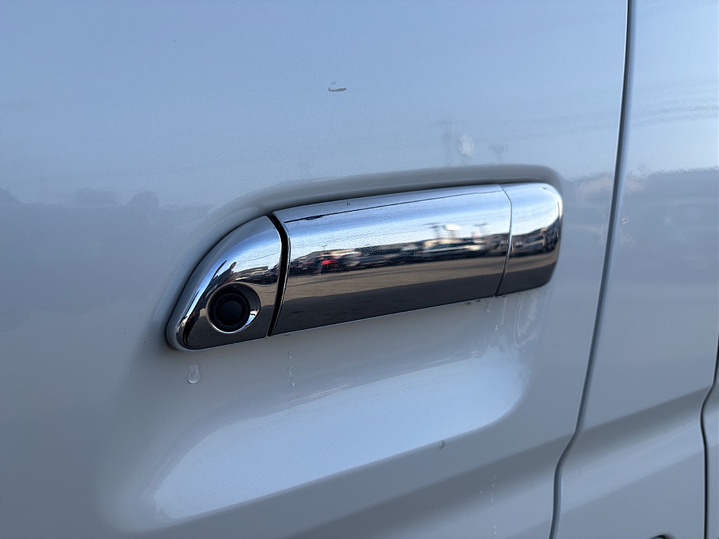 トヨタ ハイエースバン(22枚目)