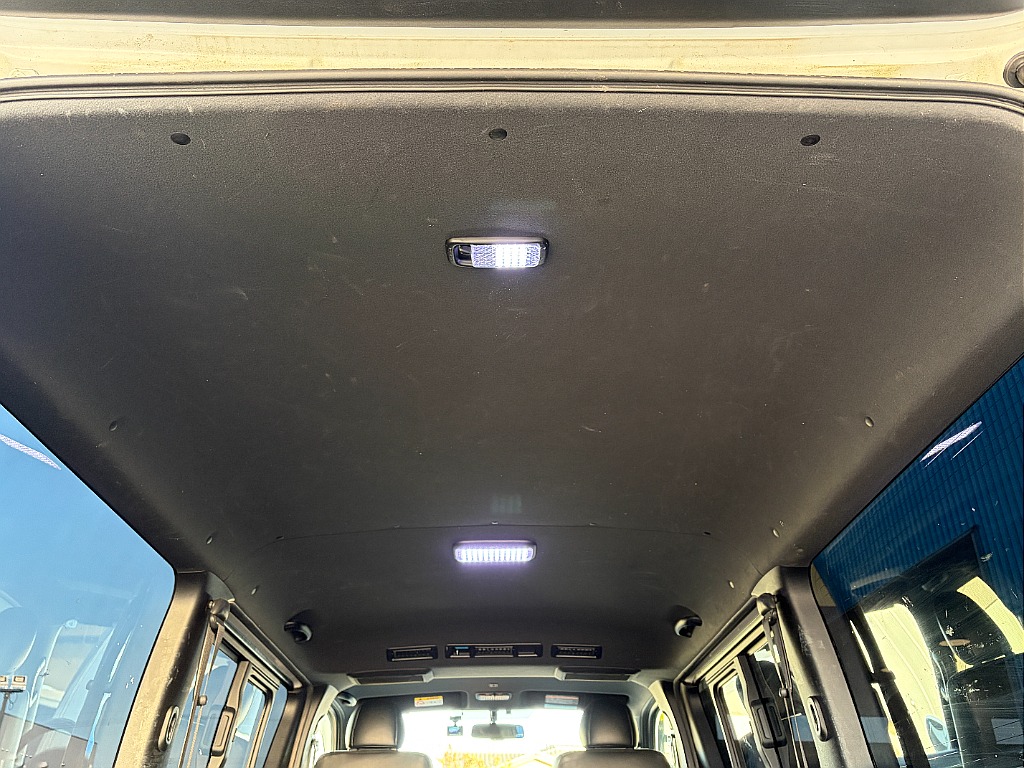 トヨタ ハイエースバン(36枚目)