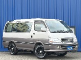 トヨタ ハイエース 3.0 スーパーカスタムリミテッド トリプルムーンルーフ ディーゼルターボ 4WD