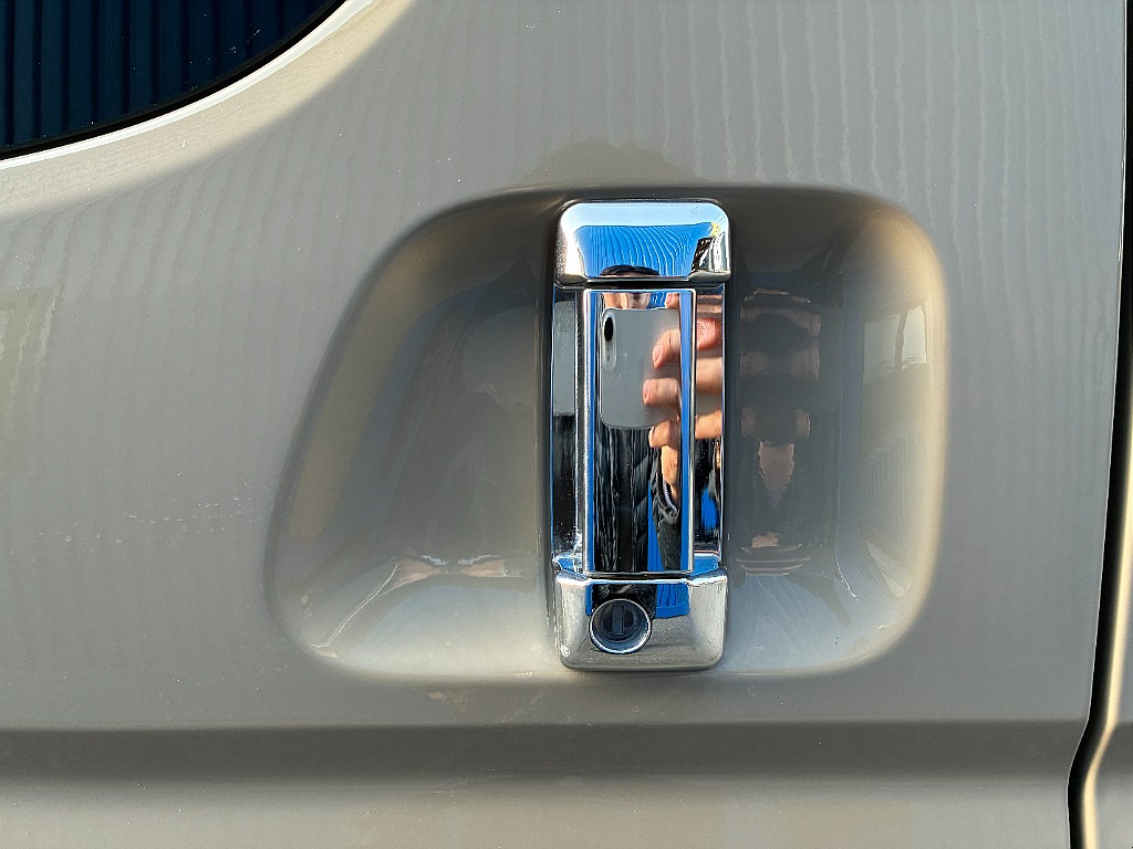 トヨタ ハイエースバン(28枚目)