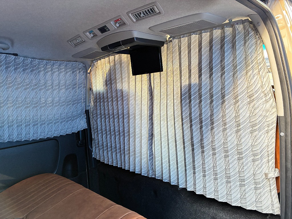 トヨタ ハイエースバン(33枚目)