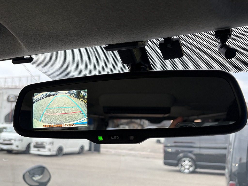 バックカメラ付き自動防眩ミラー☆