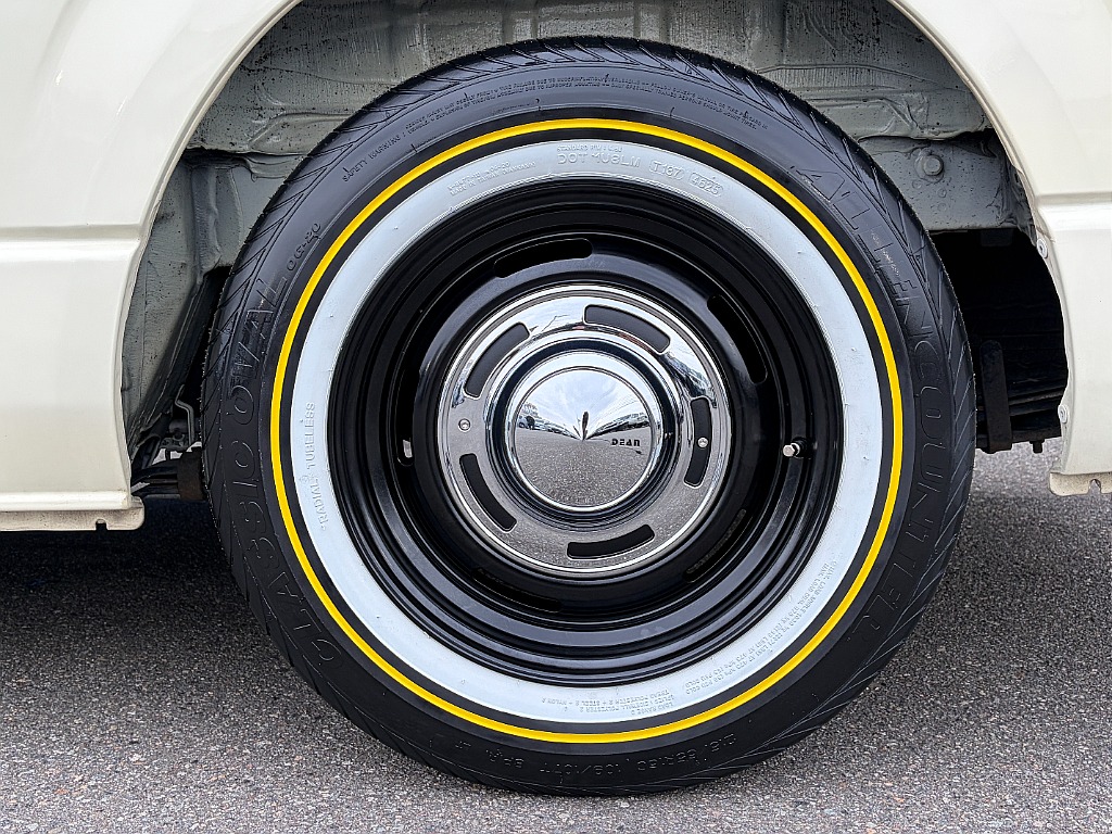 DEANクロスカントリー☆オーレンカウンターホワイトリボンタイヤ☆