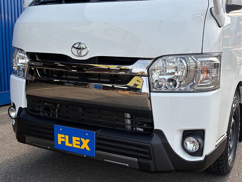 トヨタ ハイエースバン(13枚目)