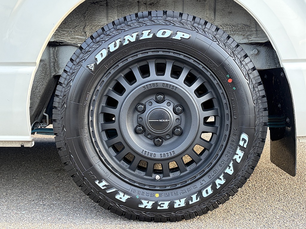 トヨタ ハイエースバン(18枚目)