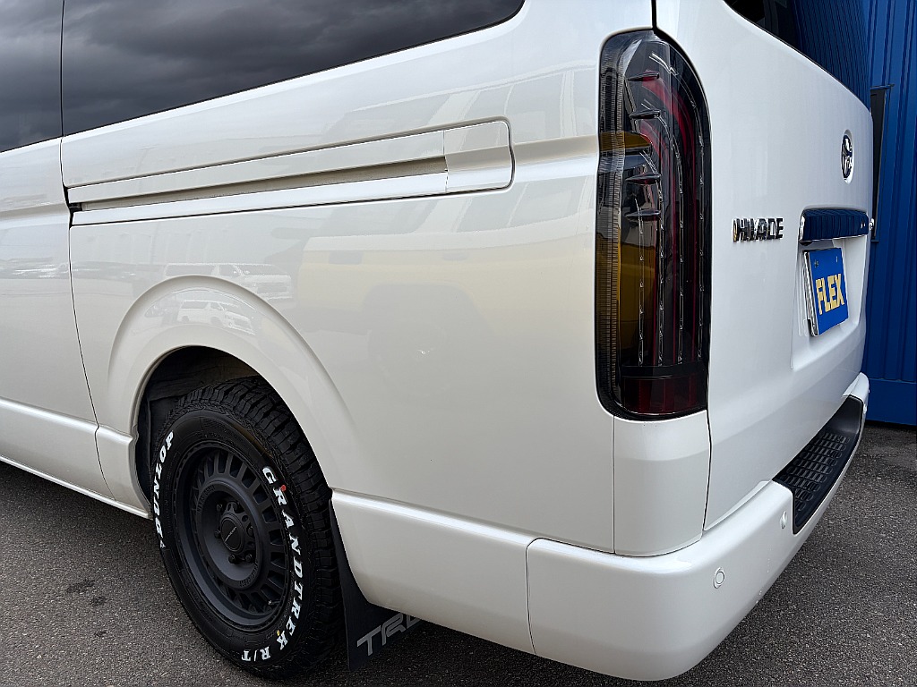 トヨタ ハイエースバン(27枚目)