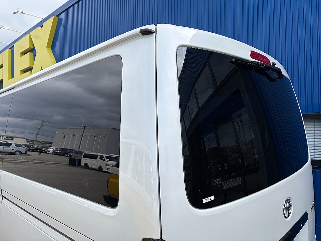 トヨタ ハイエースバン(28枚目)