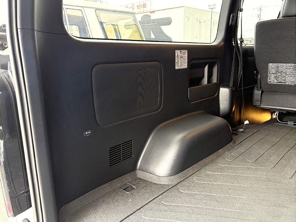 トヨタ ハイエースバン(44枚目)