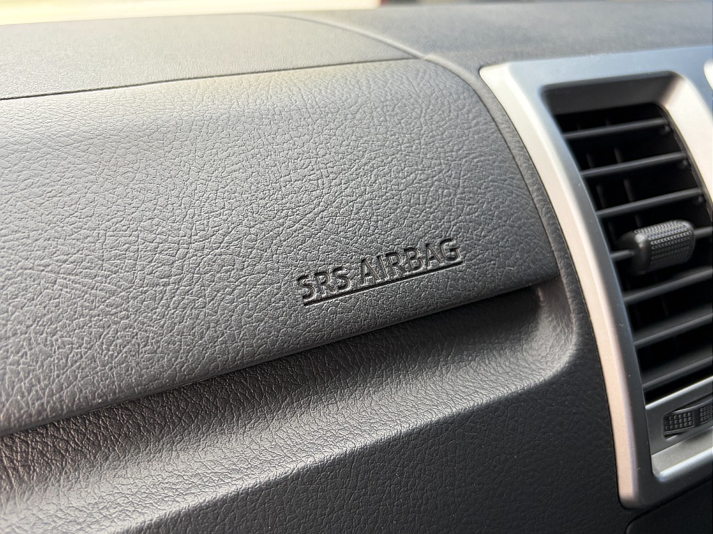 トヨタ ハイエースバン(33枚目)