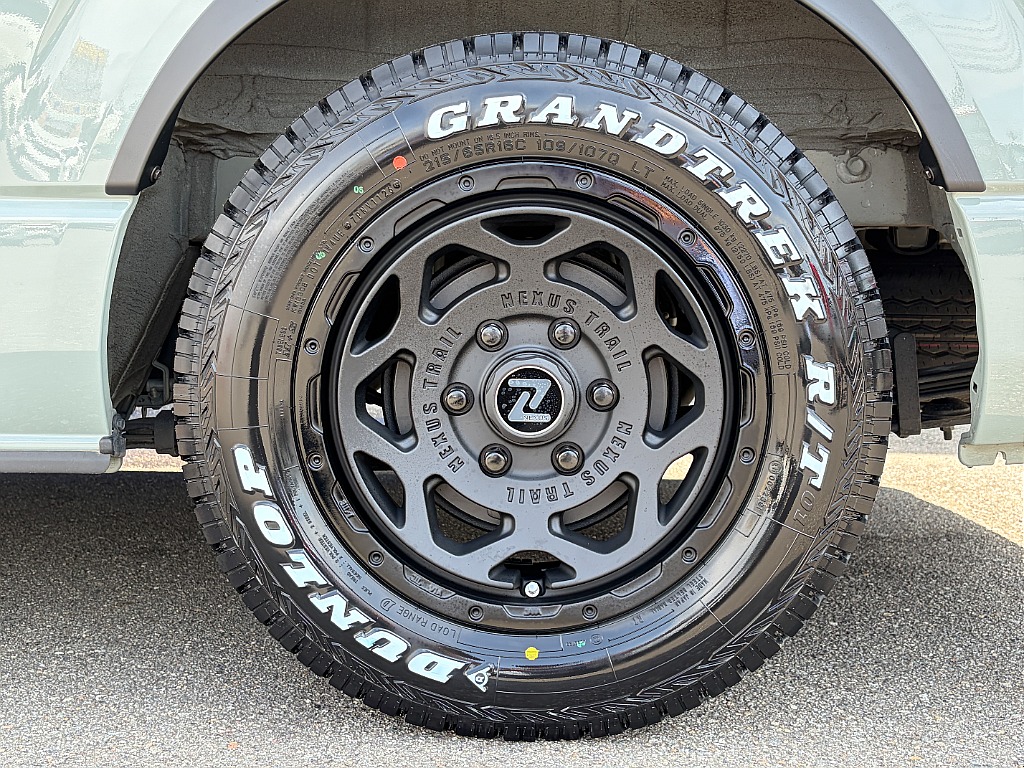 トヨタ ハイエースバン(18枚目)