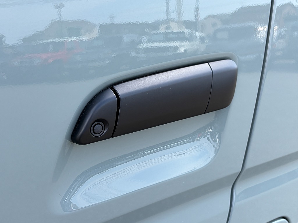 トヨタ ハイエースバン(23枚目)