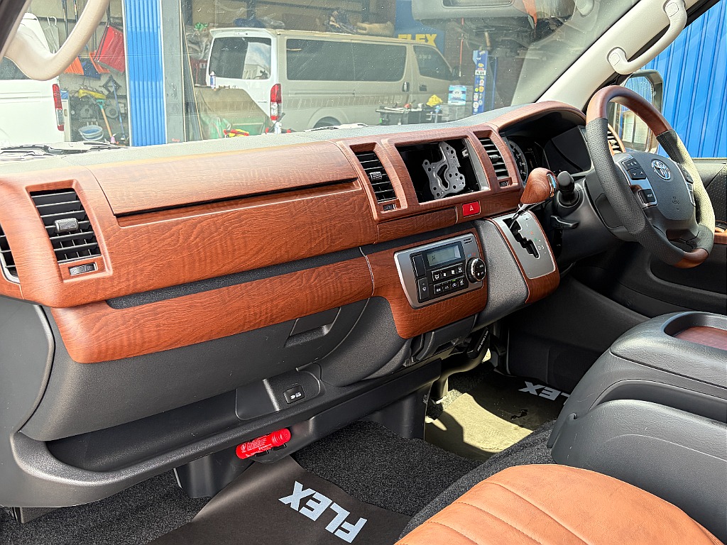 トヨタ ハイエースバン(39枚目)