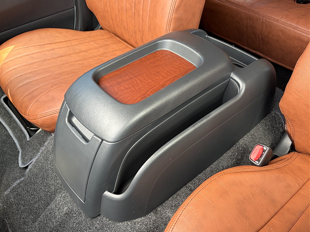 トヨタ ハイエースバン(58枚目)