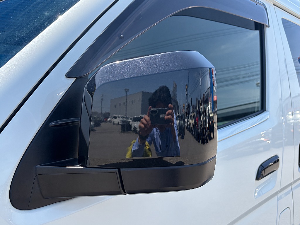 トヨタ ハイエースバン(12枚目)