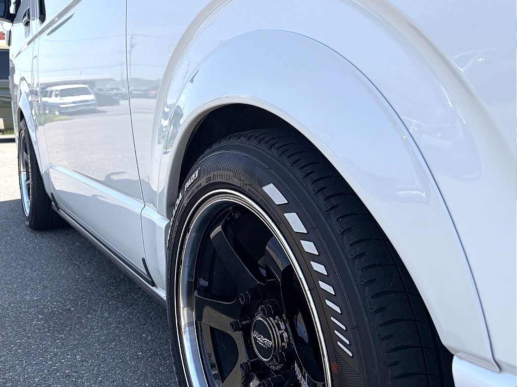 トヨタ ハイエースバン(19枚目)