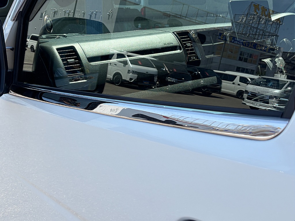 トヨタ ハイエースバン(28枚目)