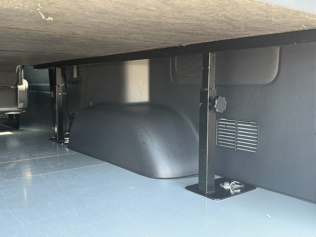 トヨタ ハイエースバン(37枚目)