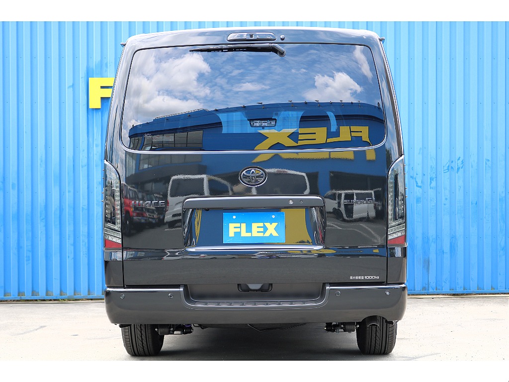 ２インチローダウン　FLEXフロントスポイラー　FLEXオーバーフェンダー　FLEXホイールDELF02　グッドイヤーナスカータイヤ　FLEXプレステージテールランプ　各メッキ部マッドブラック♪