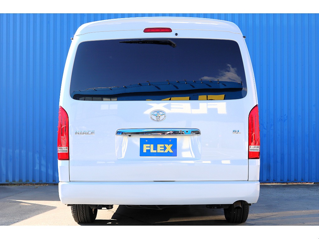 フロントスポイラー　ローダウン　ＦＬＥＸオーバーフェンダー　ＦＬＥＸホイールＤＥＬＦ０２　グッドイヤーナスカータイヤ　ヴァレンティＬＥＤテールランプ　リアルーフスポイラー♪