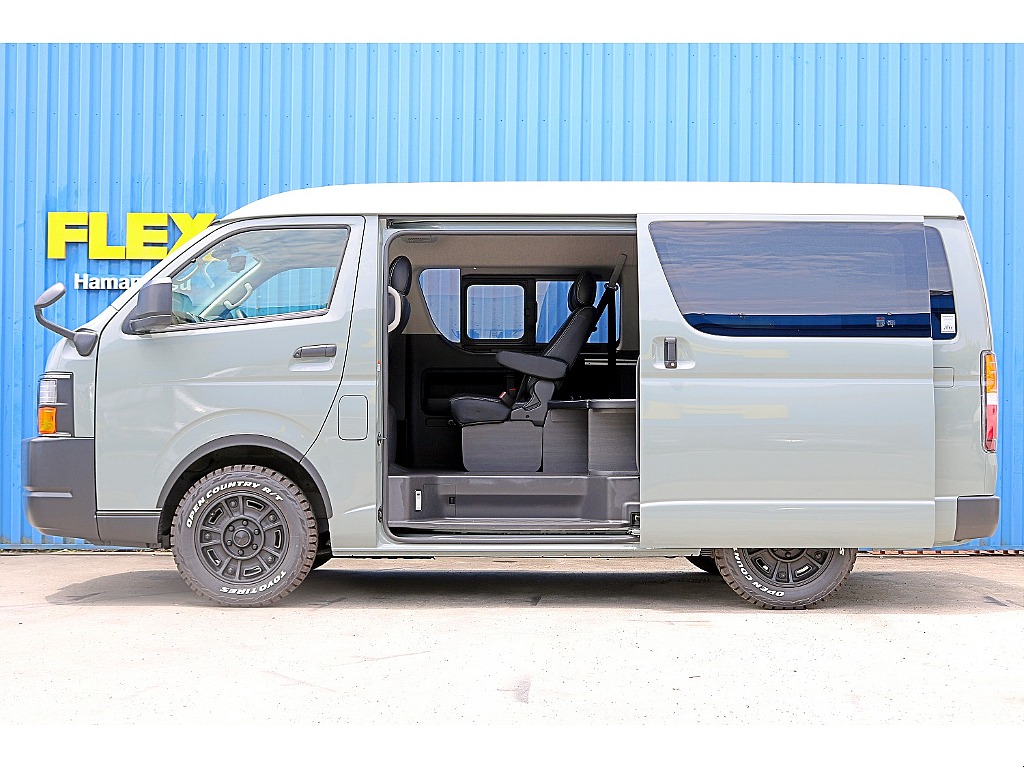 RenocaCoastLines丸目フェイス　FLEXオーバーフェンダー　　ツートンカラー塗装　FLEX BJメキシカンホイール　TOYOオープンカントリーRTタイヤ♪