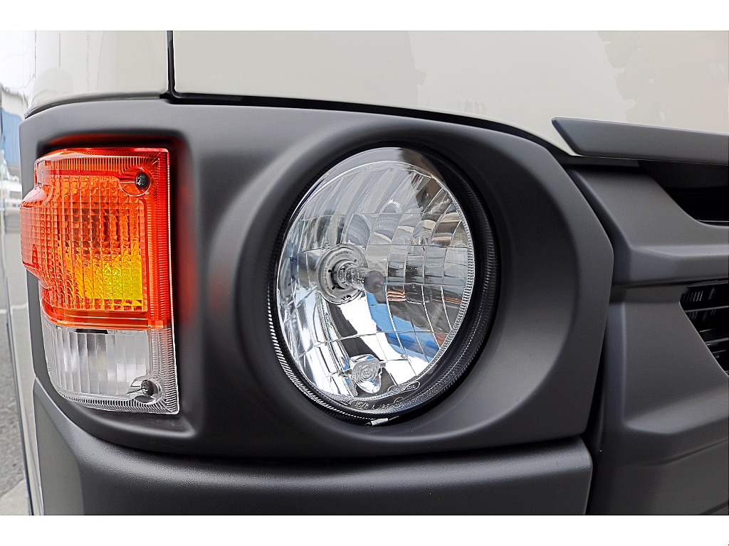 FLEX ReClassic　FLEX T-Forceフロントスポイラー　FLEXオーバーフェンダー　FLEXクラシックLEDテール　FLEXBJメキシカン　TOYOオープンカントリーRT♪
