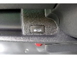 便利な装備や先進安全機能を搭載♪