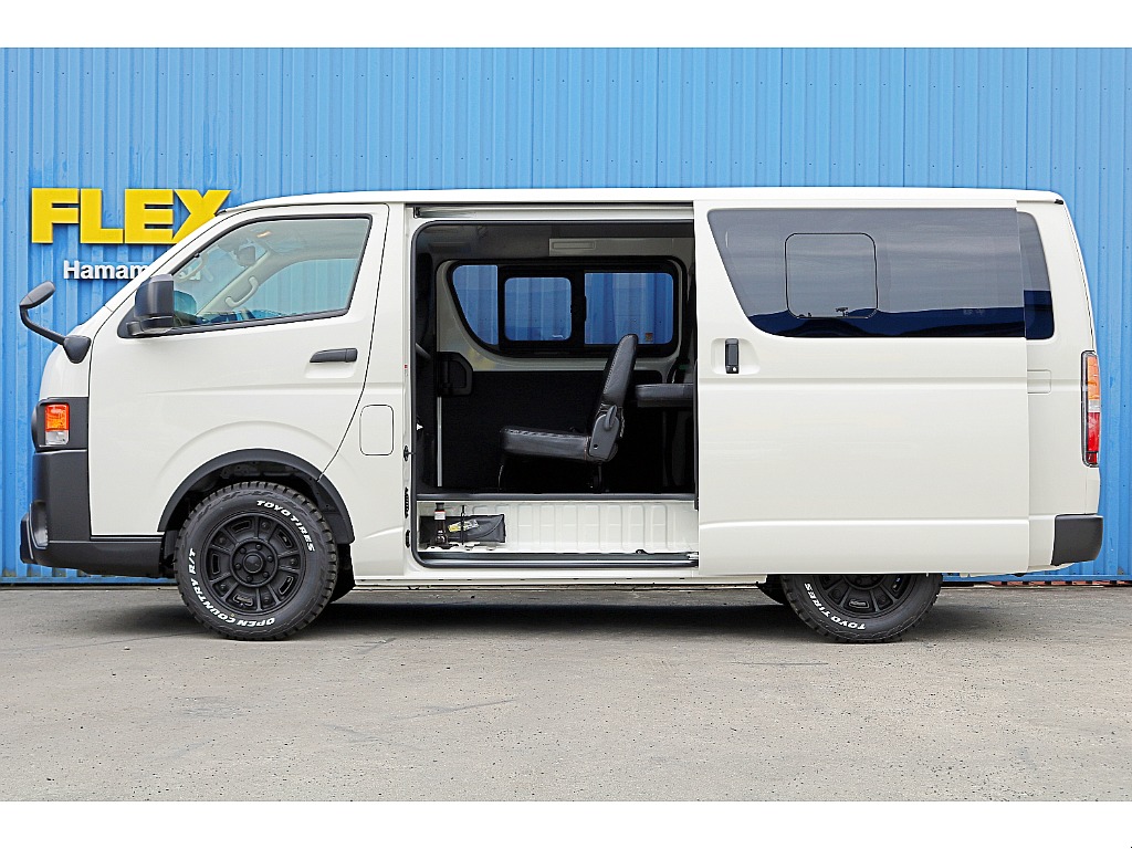 FLEX ReClassic　FLEX T-Forceフロントスポイラー　FLEXオーバーフェンダー　FLEXクラシックLEDテール　FLEXBJメキシカン　TOYOオープンカントリーRT♪