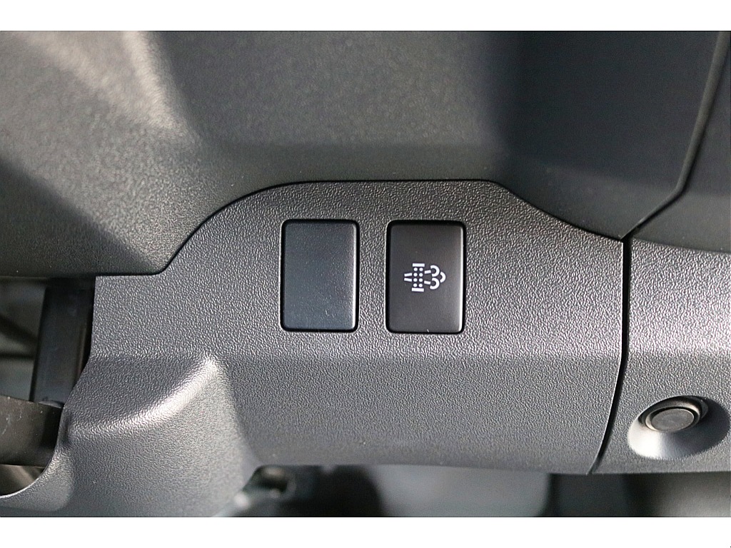 新車　ハイエースバン　ダークプライムⅡ　ディーゼル4WD　オフロードパッケージ♪