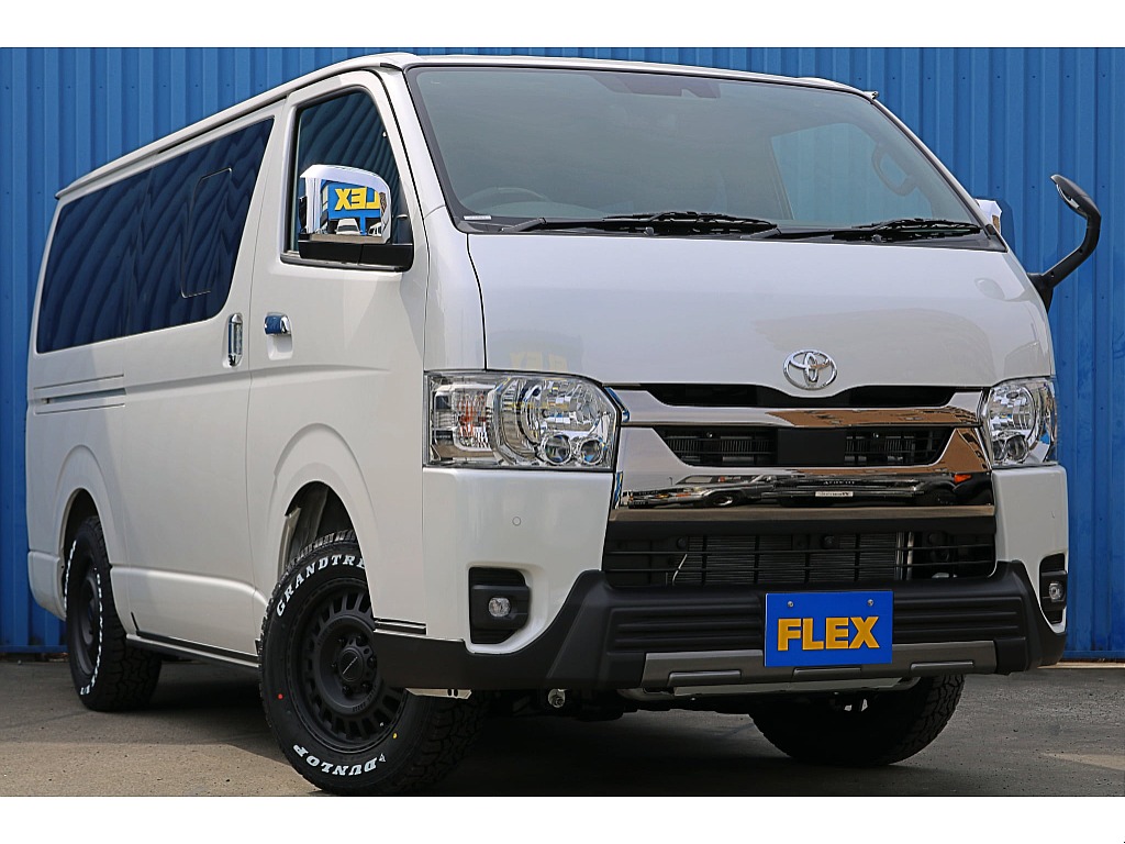 新車　ハイエースバン　ダークプライムⅡ　ディーゼル4WD　オフロードパッケージ♪