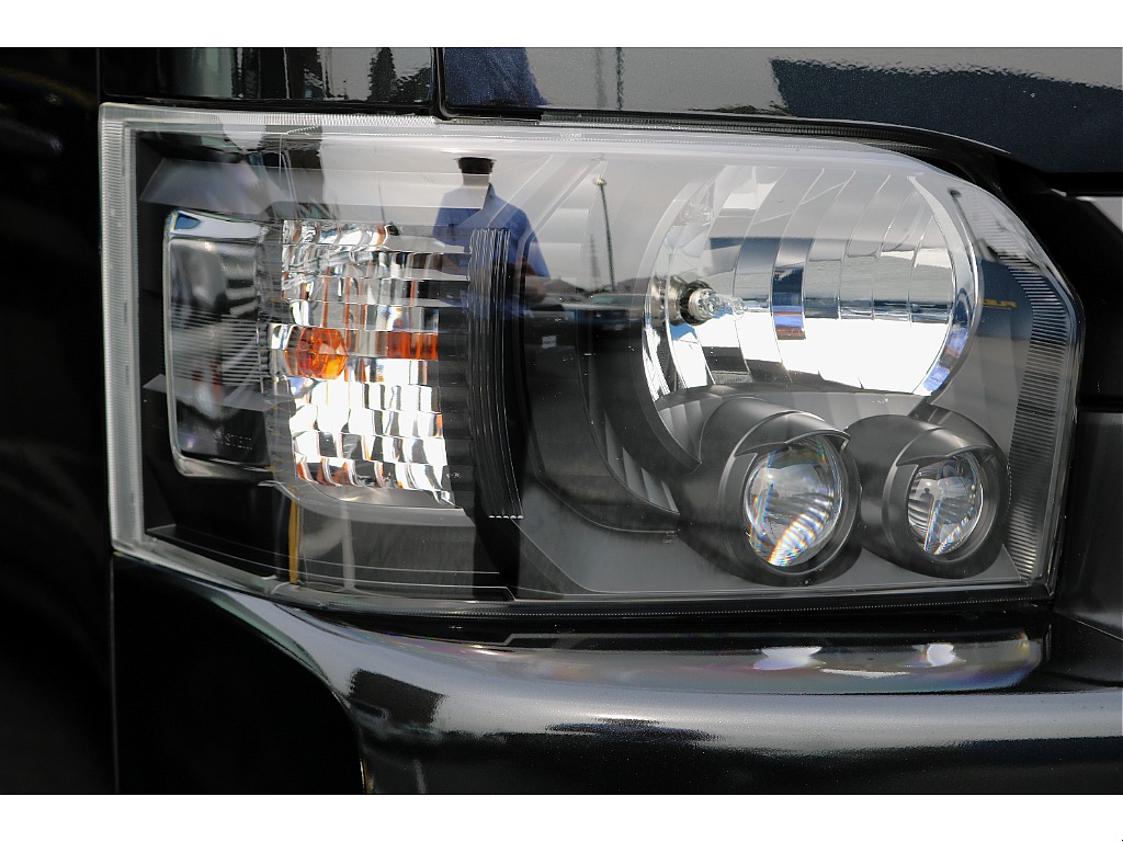 FLEXシグマBLACKLEDテール　FLEX　DELF04ホイール　TOYOオープンカントリータイヤ　JAOSフロントスキッドバー　JAOSフェンダーガーニッシュTypeX　JAOSマッドフラップ♪