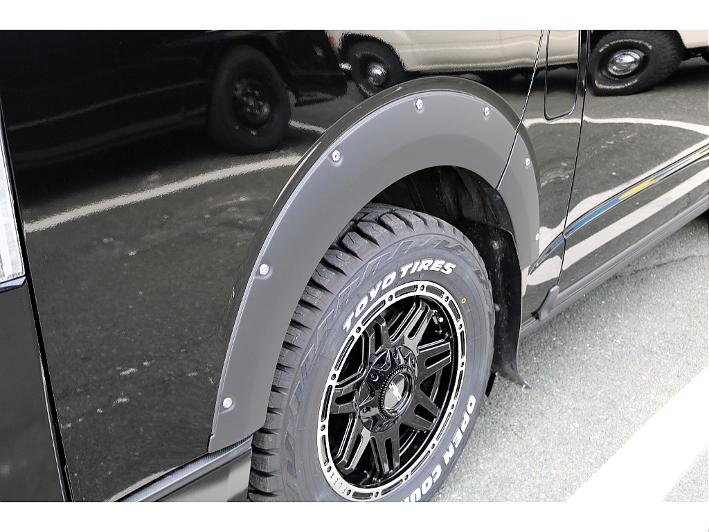 FLEXシグマBLACKLEDテール　FLEX　DELF04ホイール　TOYOオープンカントリータイヤ　JAOSフロントスキッドバー　JAOSフェンダーガーニッシュTypeX　JAOSマッドフラップ♪