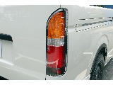 FLEXクラシックLEDテール　クラシックな造形ながら全面が高輝度LED仕様♪