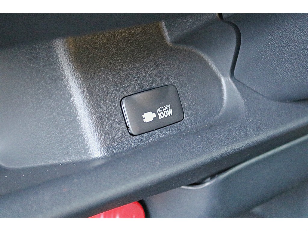 新車　ハイエースワゴンGL　4WD　内装架装【NEWAS】＆オフロードカスタム♪