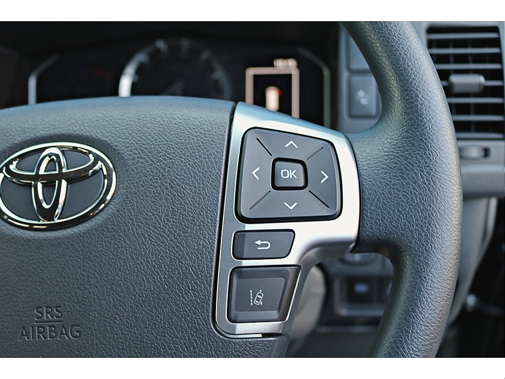 新車　ハイエースワゴンGL　4WD　内装架装【NEWAS】＆オフロードカスタム♪