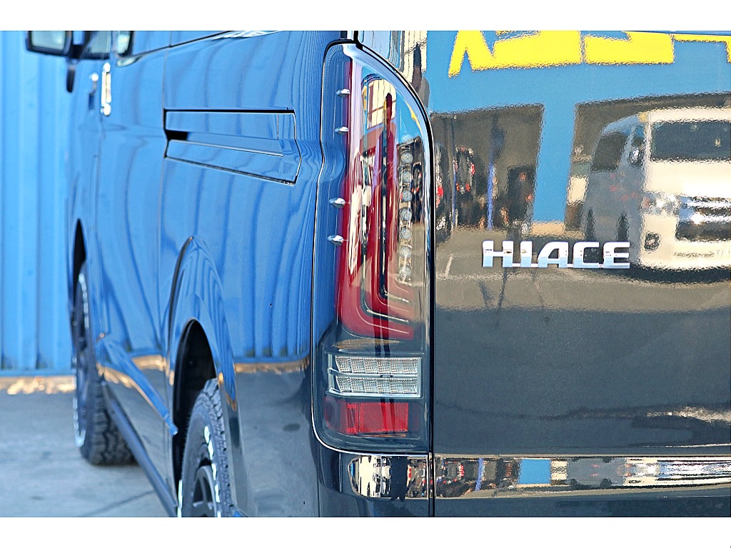 新車　ハイエースワゴンGL　4WD　内装架装【NEWAS】＆オフロードカスタム♪