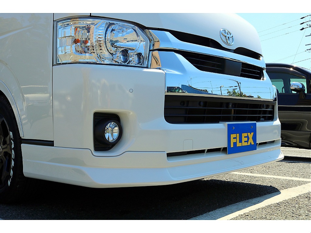 FLEXフロントスポイラー　FLEXオーバーフェンダー　FLEXアーバングランデホイール　ナスカータイヤ　ガッツミラーレス　パノラミックビューモニター　デジタルインナーミラー　１インチローダウン♪
