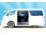 FLEXフロントスポイラー　FLEXオーバーフェンダー　FLEXアーバングランデホイール　ナスカータイヤ　ガッツミラーレス　パノラミックビューモニター　デジタルインナーミラー　１インチローダウン♪