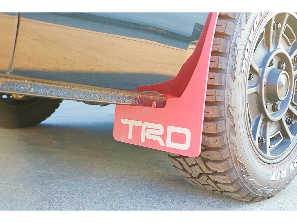 BJメキシカンFLEXオリカラ　TOYOオープンカントリー　FLEXショックアブソーバー　FLEX強化トーションバー　FLEX煌LEDテールランプ　TRDバンパープロテクター　TRDマッドフラップ♪