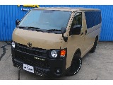 標準ボディ、ロールーフはミドルサイズのミニバンと同クラスのサイズ感♪
