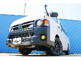 左前方のガッツミラーは無くてはならない存在☆