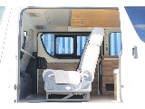 2列目には、フルフラットベッドや対面シートに展開が可能なFASPシートを採用♪