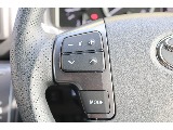 標準装備のステアリングリモコンをはじめ、使い易い位置に、使いたいスイッチ！
