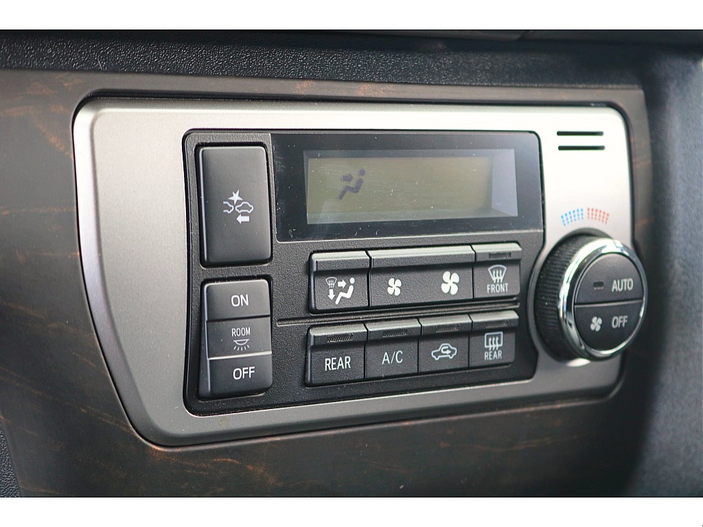 R4年式　ハイエースワゴン　内装架装　VER1　オリジナルカスタム♪