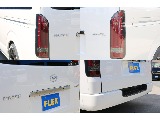 FLEXアルティメットLEDテール　スモークレンズだからパールホワイトのボディとも相性抜群！
