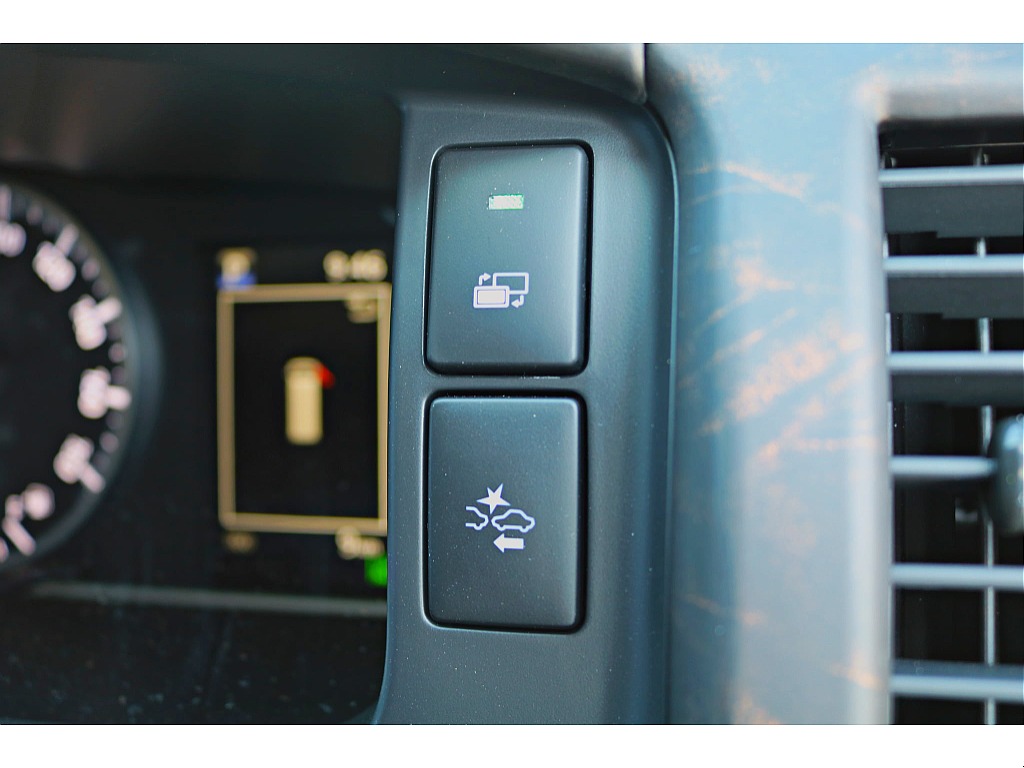 ＦＬＥＸ　艶消しマホガニー黒木目インテリア３点セット　ナビパネル　シフトノブ　ステアリング　インパネ周りをシックに統一します♪